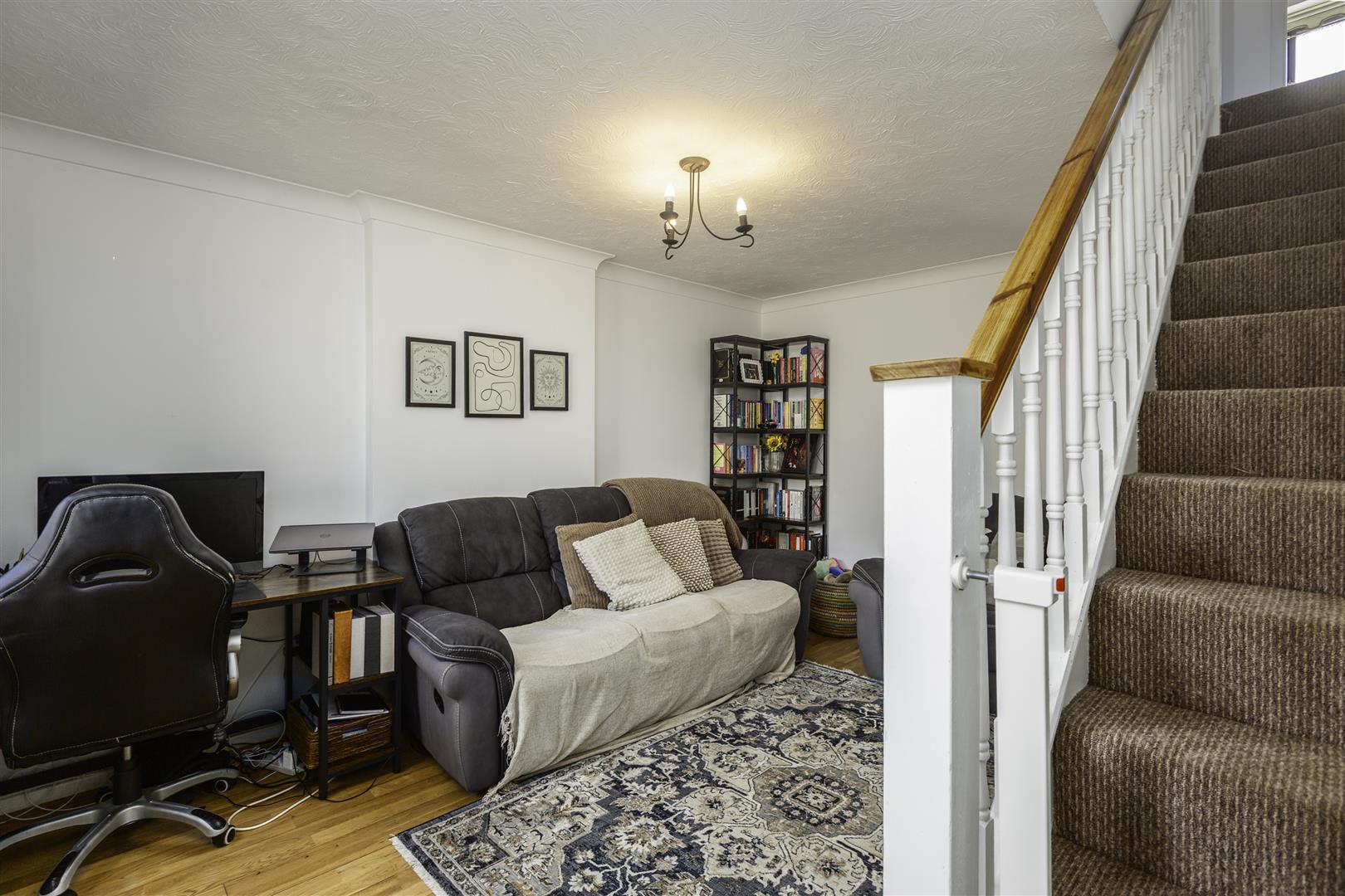 Clos Burlais, Cwmdu, Swansea, SA5 8LH